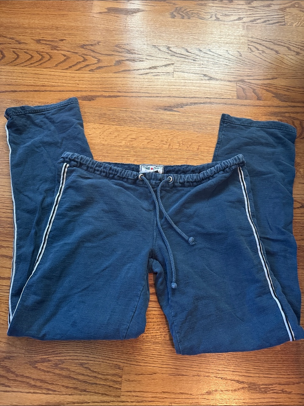 Vintage Navy Hard Tail Drawstring Sweatpants with White Side Trim Size M.